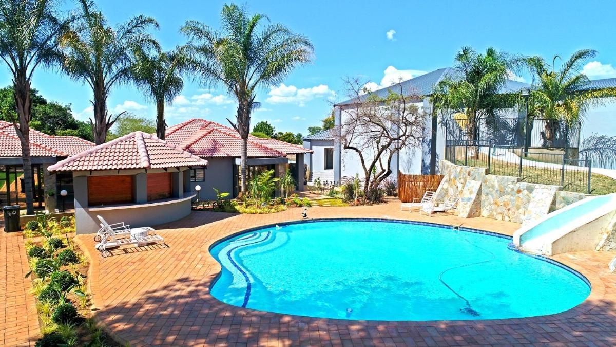 Ultimate Sky _ 2 Bedroom Villa Pretoria-Noord Extérieur photo